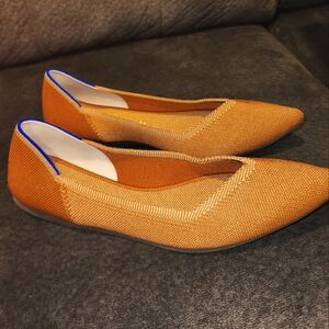 Rothys The Point flats